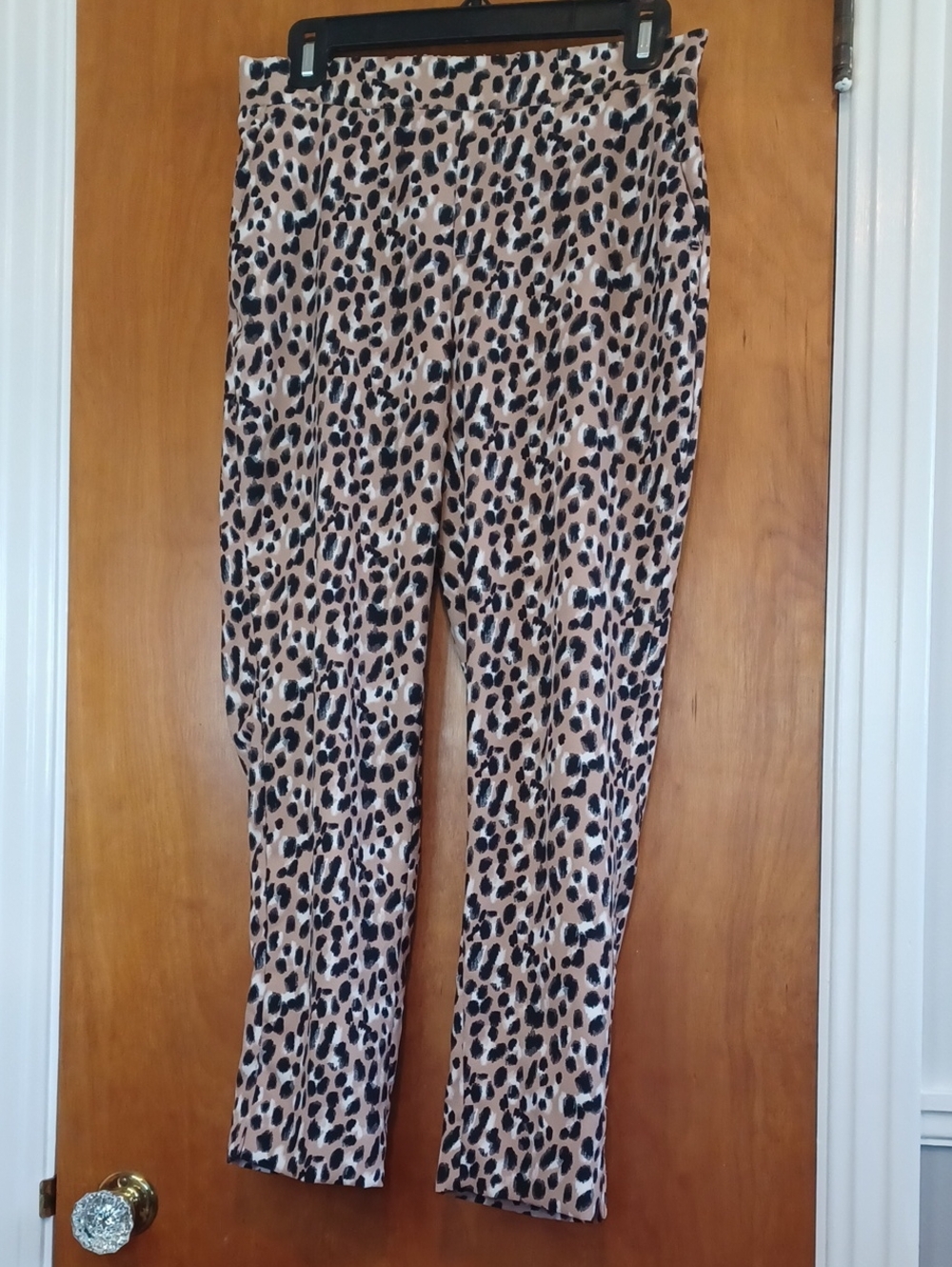 Banana Republic Hayden Ankle Pant Leopard.Sz. 4P. L.25.5" Elastic Waist. EUC!